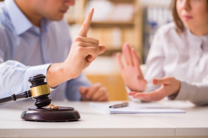 只做刑事案件的律師和“萬金油”律師有什么區別？